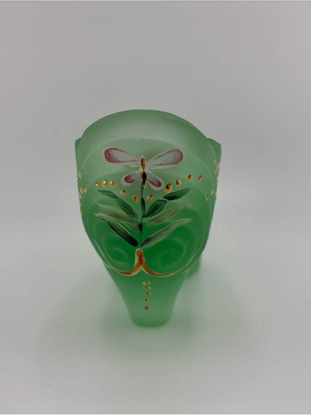 Fenton Green Frosted Glass Shoe with Pink Floral Accents and cat - Picture 4 of 8
